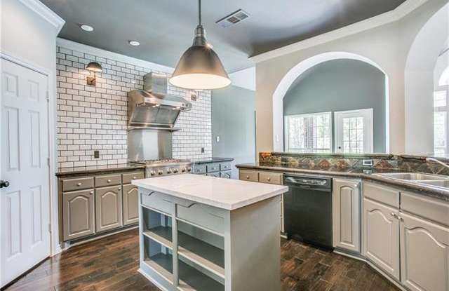 5802 Blazing Star Road Gallery 4