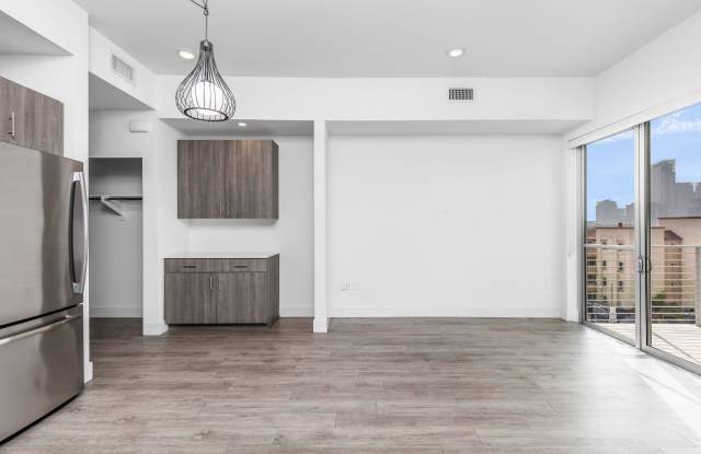 Seven West DTLA Gallery 3