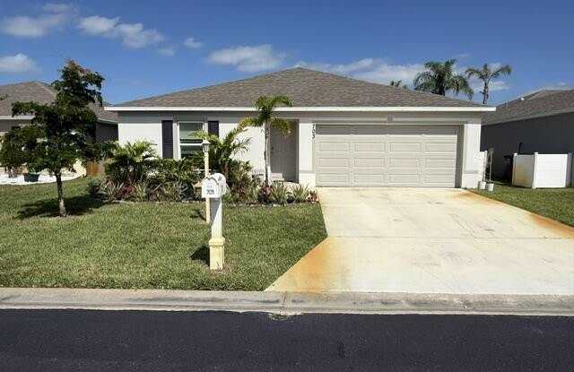703 SE 25TH Drive Gallery 1