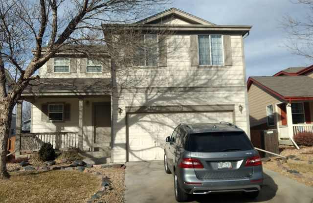 Arapahoe Ridge 3 Bed, 2.5 Single Family Home in Erie - 1615 Holeman Drive, Erie, CO 80516