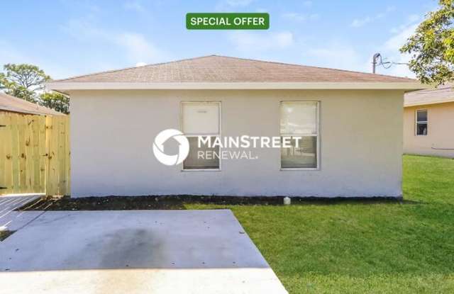 6718 4th Street photos photos