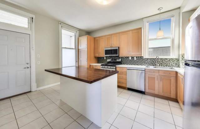 2733 North Mozart St. Gallery 2