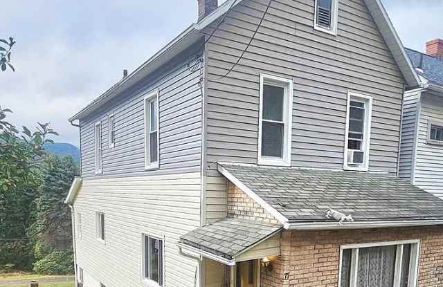 77 Boyer Street photos photos