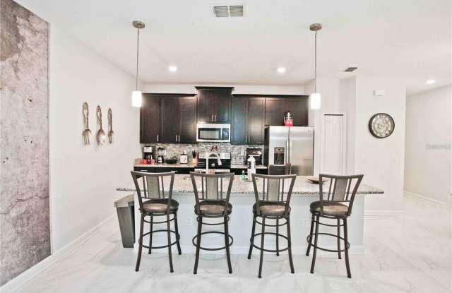 9061 DOGLEG DRIVE Gallery 4