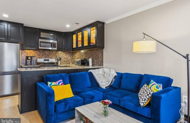 1710 W VIRGINIA Avenue NE photos photos