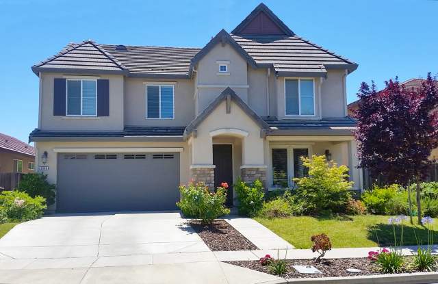 Charming 4 Bedroom Home in Springlake photos photos Charming 4 Bedroom Home in Springlake photos photos