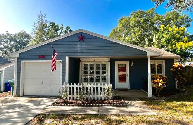 Charming 2 Bed, 1 Bath Oasis in Serene Palm Harbor, FL - Available 12/1/24 - 2794 Northcote Drive, Palm Harbor, FL 34684