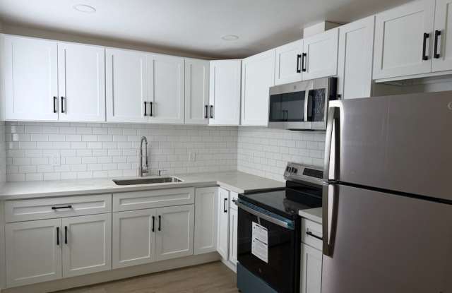 548 Las Palmas Avenue - A photos photos