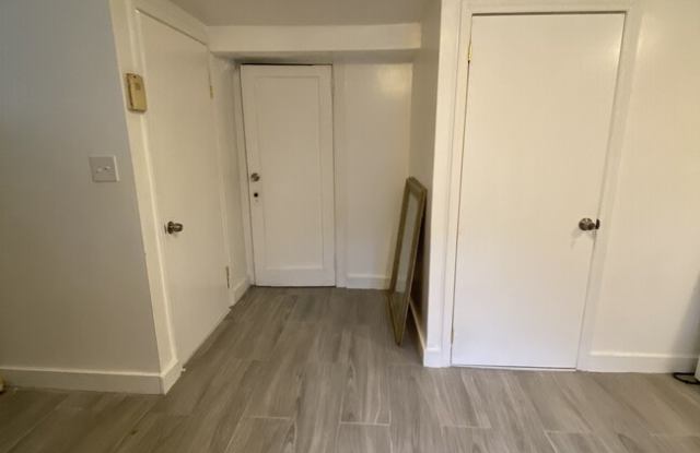 5602 Snyder Avenue Gallery 2