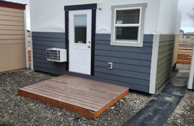 1709 1/2 Plateau Rd photos photos