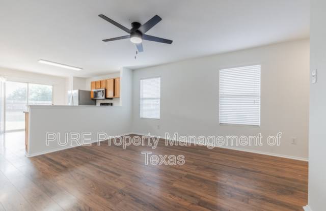 306 Quail Hollow Drive Gallery 4