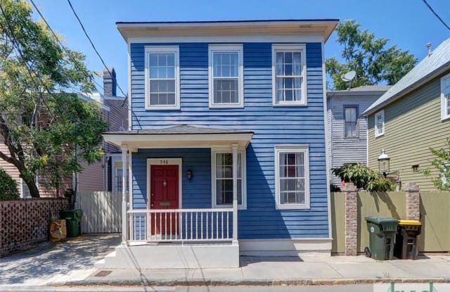 546 E Congress Street - 546 East Congress Street, Savannah, GA 31401