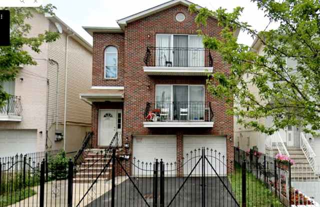 240 Clinton Place photos photos 240 Clinton Place photos photos