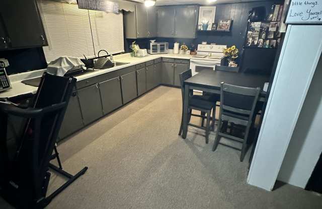 573 Main Street photos photos