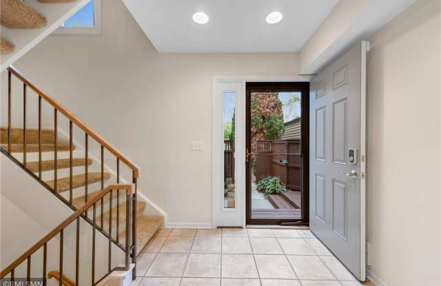 4831 Spring Cir Gallery 3