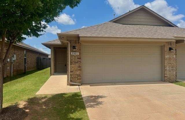 2501 Northcreek Lane photos photos
