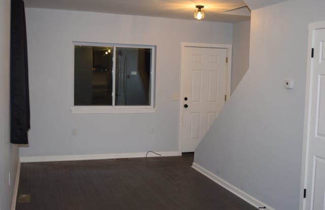 Coming Soon! 2-Bedroom Unit in Convenient Pontiac Location Gallery 4
