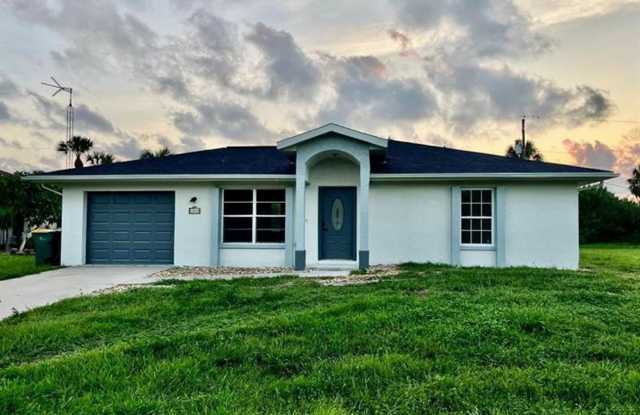 Port Charlotte For Lease *Fully Upgraded* photos photos