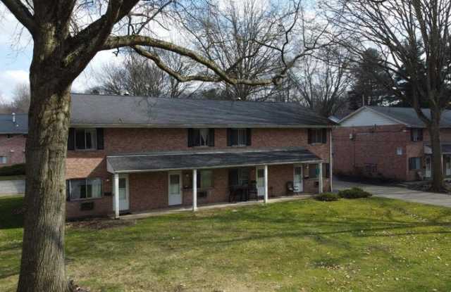 483 BRENTWOOD - 483 Brentwood Drive, Kent, OH 44240