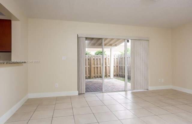 5961 Woodland Point Dr Gallery 4