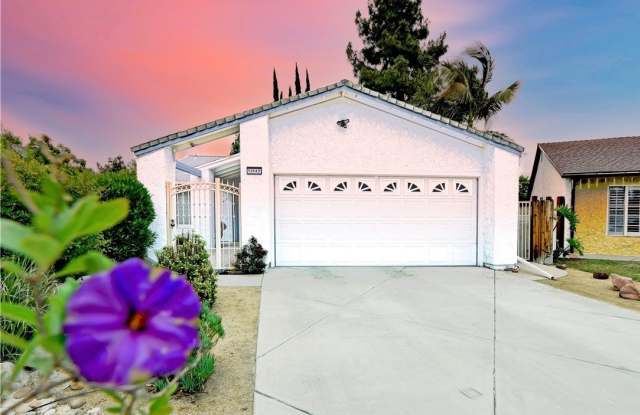 13142 Reedley Street photos photos