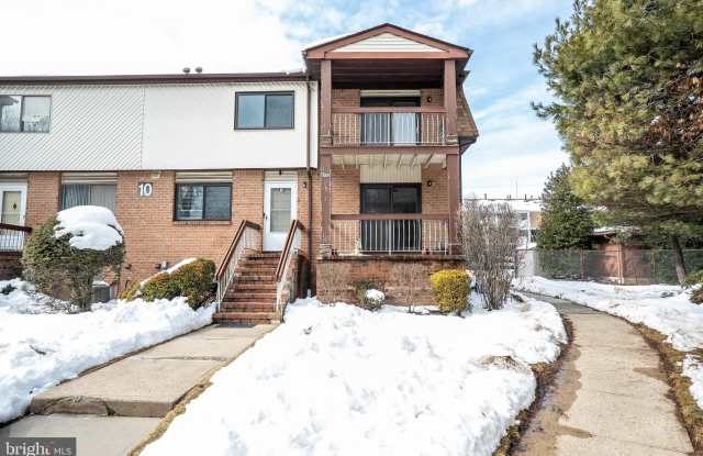 1001 EDISON GLEN Terrace - 1001 Edison Glen Terrace, Edison, NJ 08837