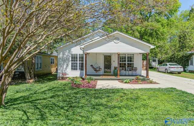 1605 Mccullough Avenue NE photos photos