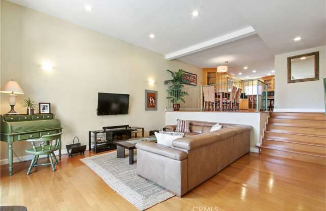 431 2nd Street - 431 2nd Street, Hermosa Beach, CA 90254