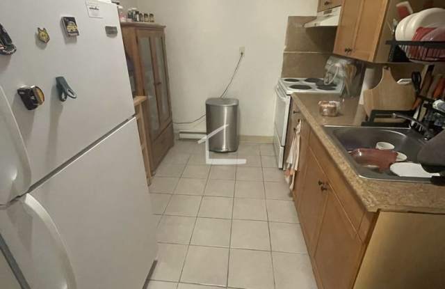 1 Bed 1 Bath in Allston Gallery 4