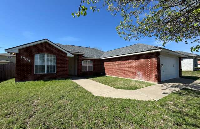 3-Bedroom House for Rent in Killeen, TX - 1704 Granex Drive, Killeen, TX 76542