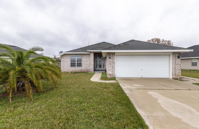7687 VANDALAY DR - 7687 Vandalay Drive, Jacksonville, FL 32244