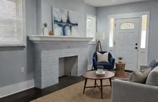2030 Hazelwood Street Gallery 2