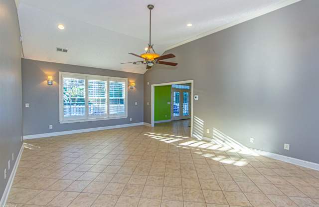 708 Lalton Drive Gallery 4