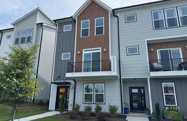 2129 Treelight Way photos photos