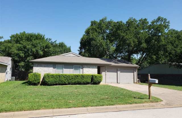 5518 Sarasota Drive - 5518 Sarasota Drive, Arlington, TX 76017