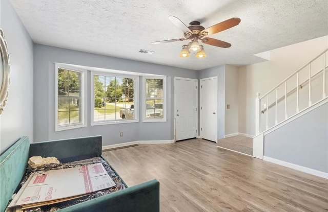 1094 Chinook Gallery 4