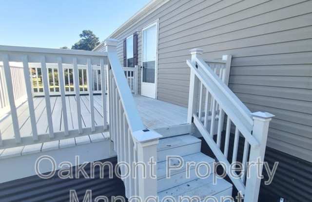 13256 Richmond Highway Gallery 3