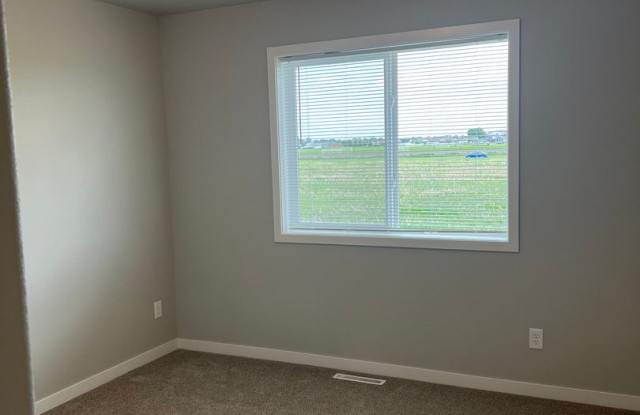 New 4 Bedroom/3 Bathroom House - 3743 17th Street South, Moorhead, MN 56560
