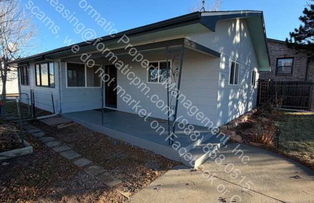 Pet Friendly - 3 Bed 2.5 Bath Charming Home in the Heart of Dacono with Small-Town Appeal photos photos