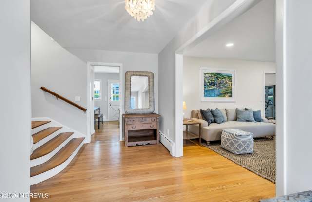 417 Brooklyn Boulevard Gallery 2
