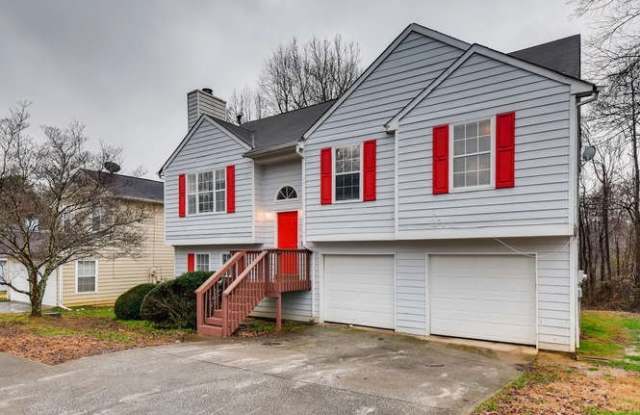 Charming Property -Finished Basment/Private Park - New Carpet - 2620 Park Avenue, Austell, GA 30106