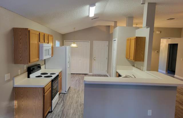 24 ZOELLER CT Gallery 2