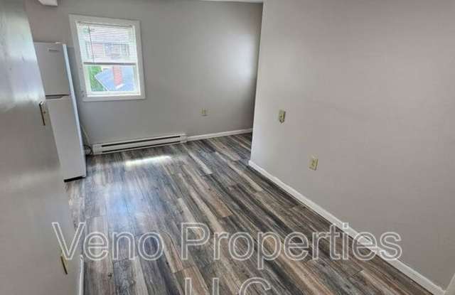 17-19 Avenue A. Gallery 3