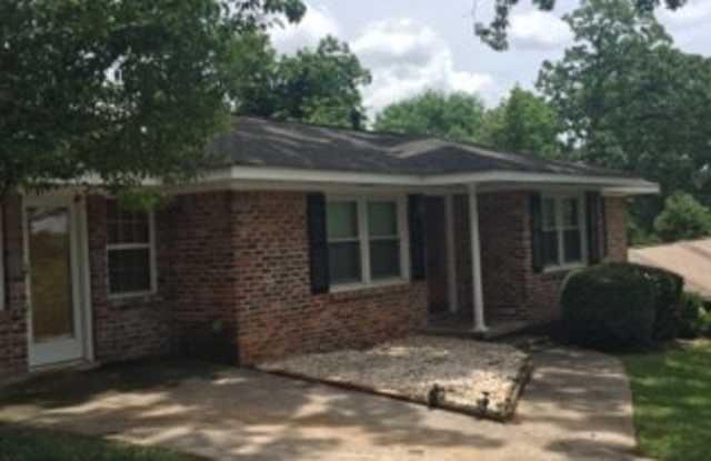 2692 Fairlane Drive Gallery 2