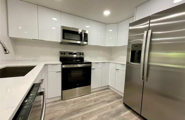 11281 SW 88th St photos photos