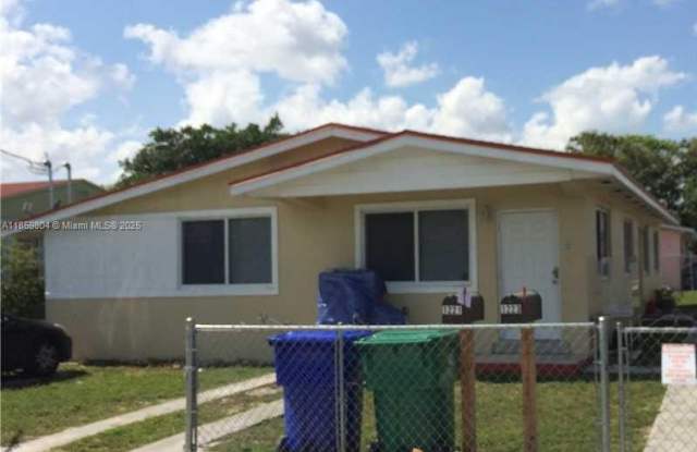 1221 NW 44th St photos photos