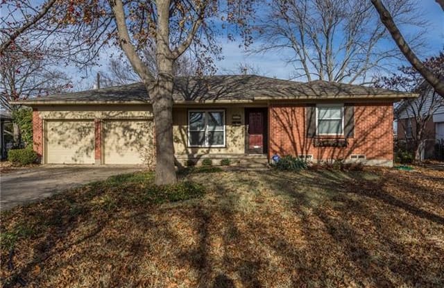 536 Vernet Street - 536 Vernet Street, Richardson, TX 75080