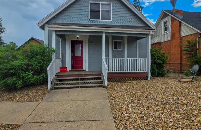 1742 Walnut photos photos