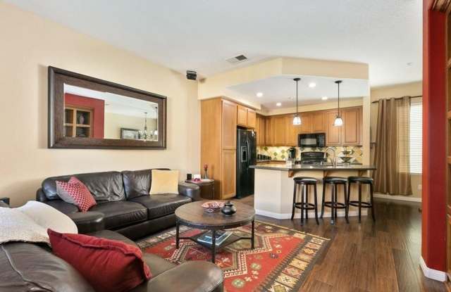 Beautiful 2 Bed 2.5 Bath Townhome Available NOW for Rent! Call Today! - 716 Almond Road, San Marcos, CA 92078