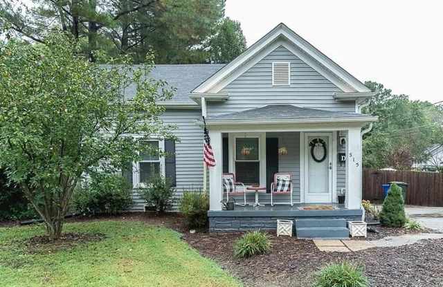 One bedroom, 1.5 bath house in Mebane with flex space/office photos photos